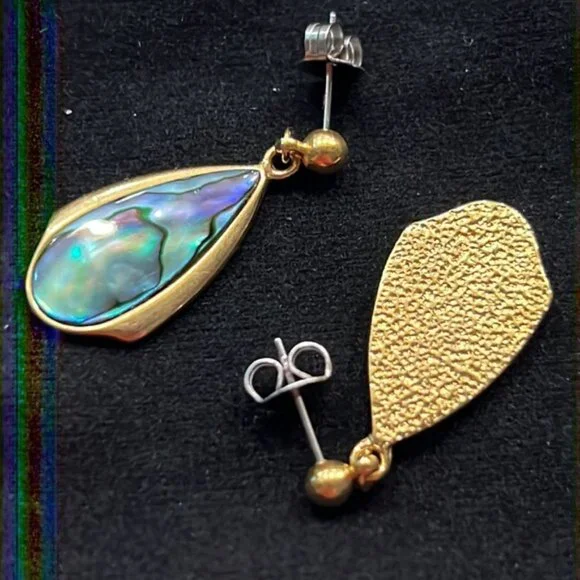 Earrings - Picture 2 of 2